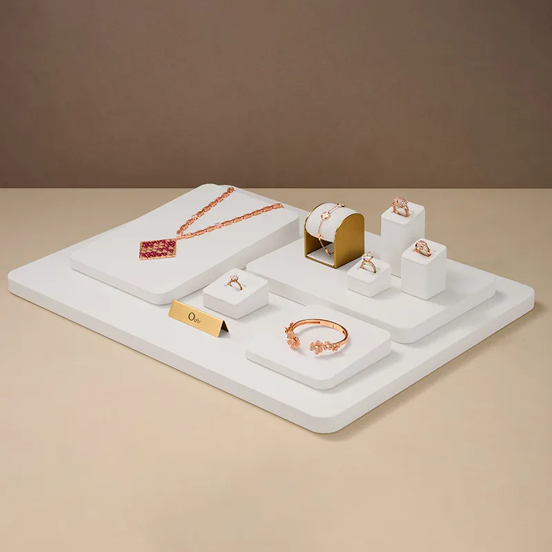 FANXIcontainerstorejewelryorganizer_goldjewelrystand-format_webp-6