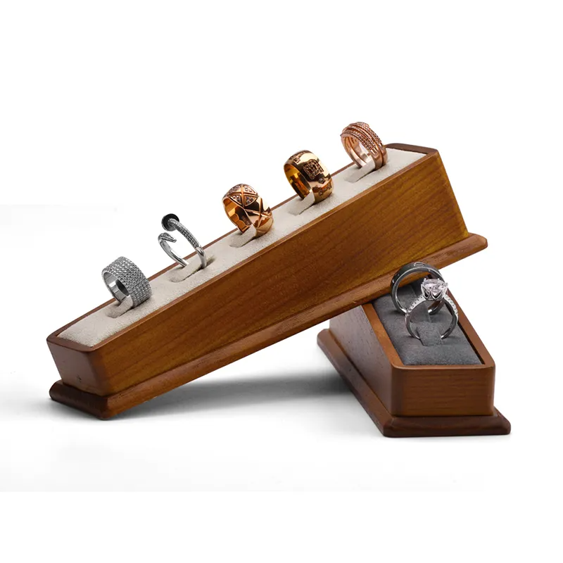 woodenfingerringdisplaystandset-format_webp-3