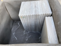 WhiteQuartzite600x350x30mmflamedbullnose-3