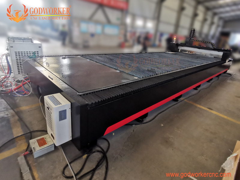 10mmSSfiberlasercuttingmachineRaycus6KW6520