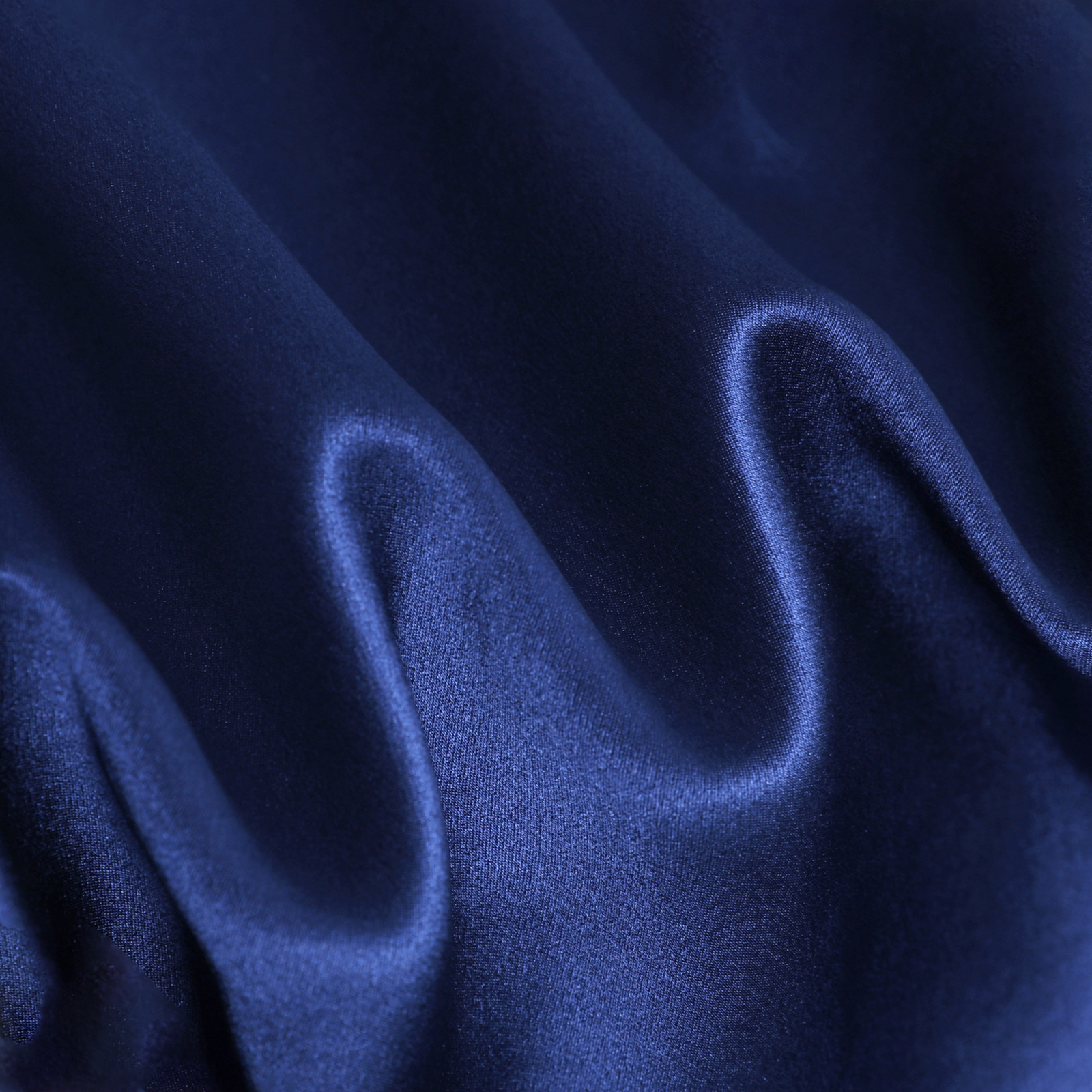 100% Silk Satin 22 Momme (94 GSM) – Ultra-Luxury 140cm Fabric for Dresses, Blouses, Scarves & Evening Wear - View 5