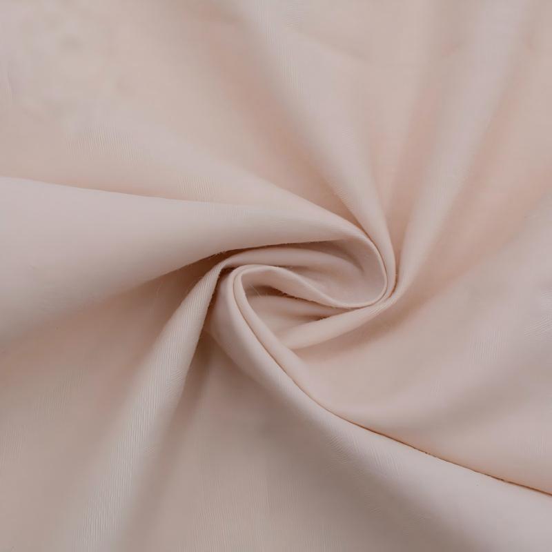 100% Organic Cotton Plain Weave Fabric 100GSM 20x20s Lightweight, Breathable Fabric for Premium summer shirts, relaxed-fit button-downs, unisex basics, and eco-friendly workwear.