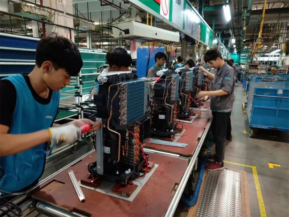 Air conditioning assembly line
