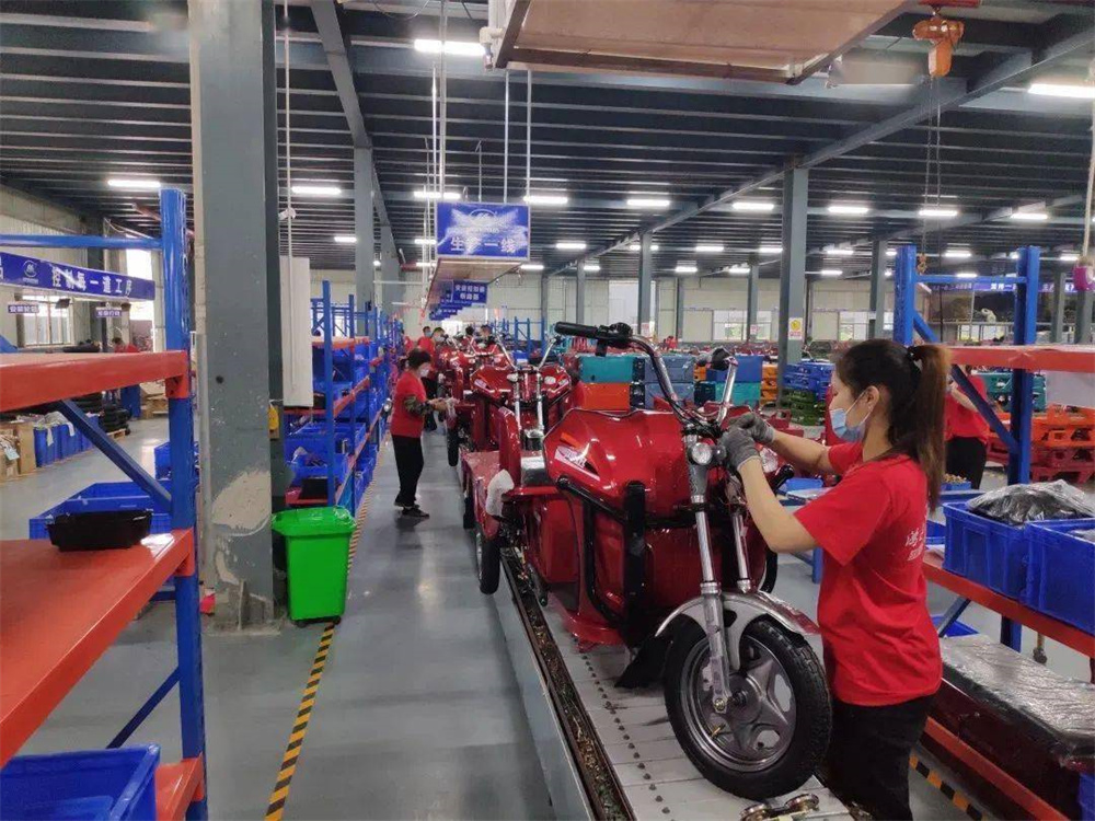Tricycle assembly line Production line