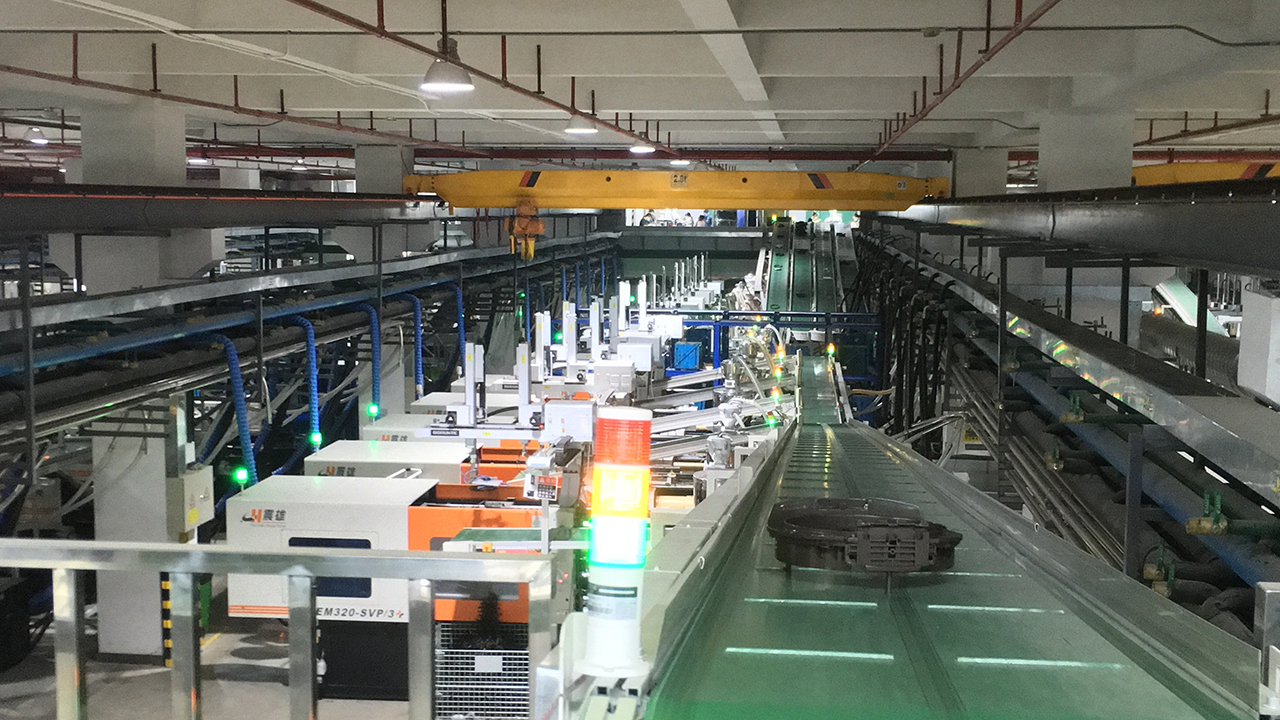 Injection Molding Production Line