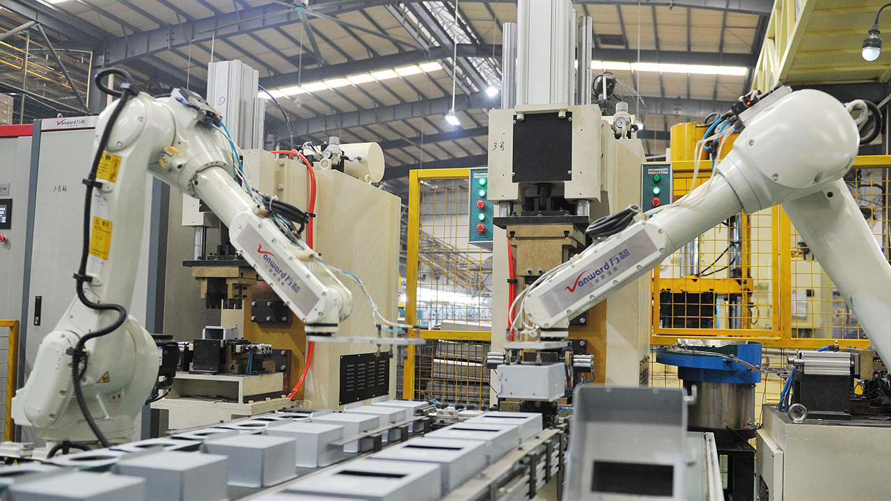 Assembly Line Robots Industrial robot types
