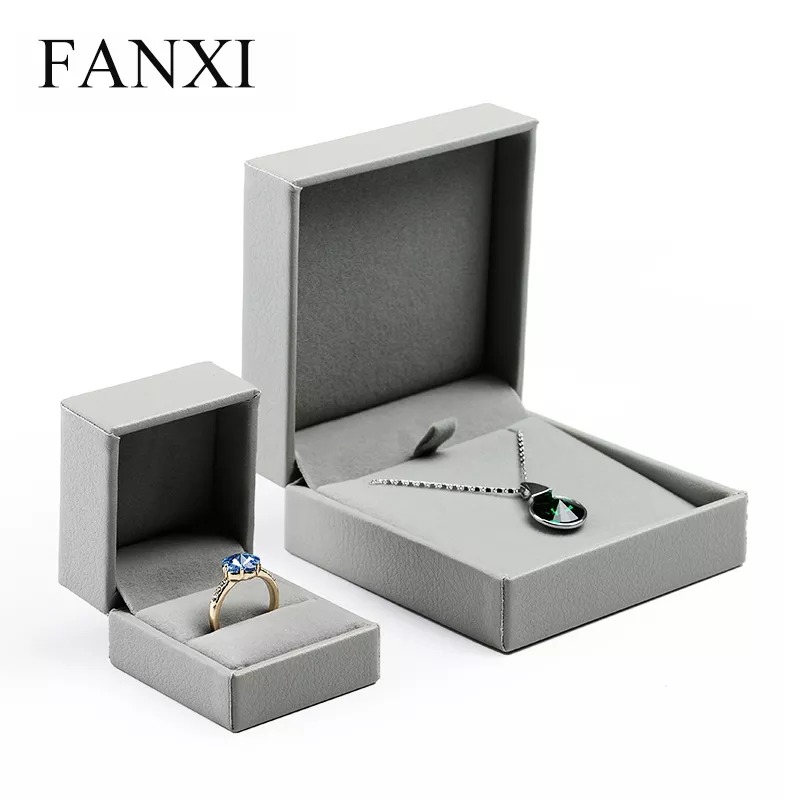 FANXICustomLuxuryJewelleryGiftBoxWithVelvet_-format_webp-1