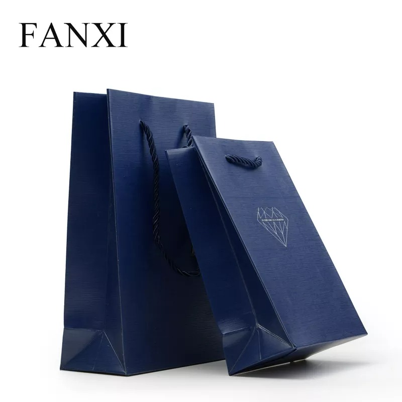 FANXICustomLogoBlueAndBlackShoppingPackaging-format_webp