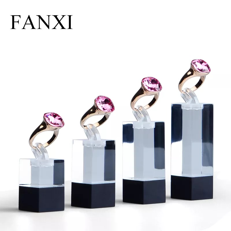 FANXICustomLogoLuxuryPlexiglassJewelleryExhibitor_yy-format_webp-1