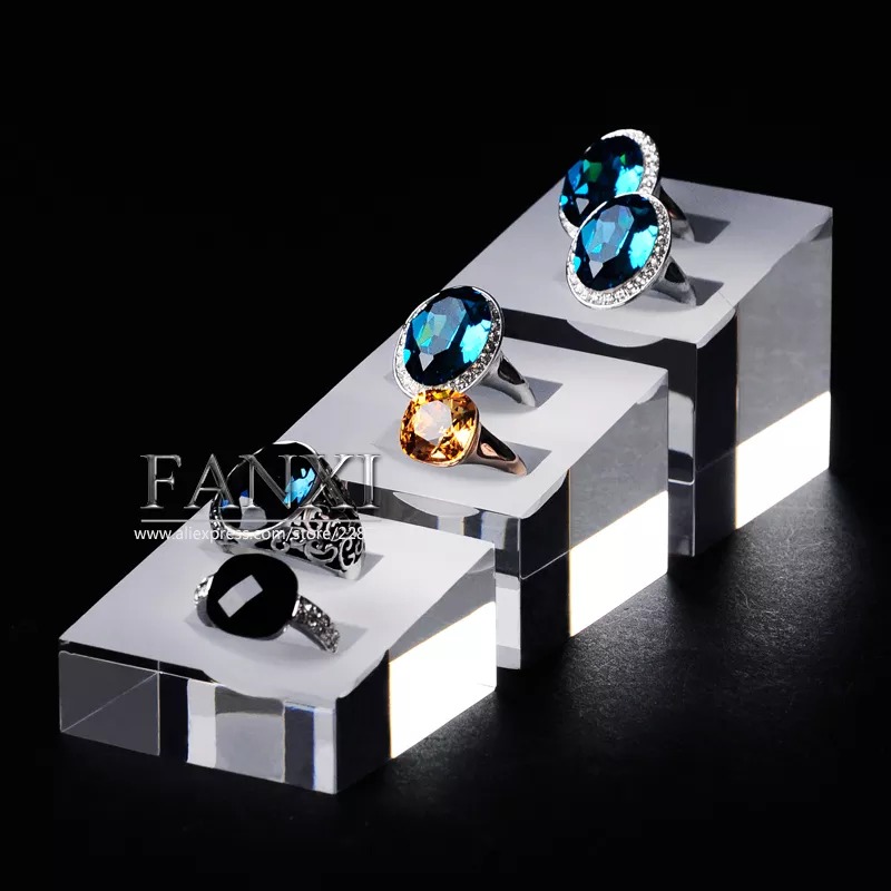 FANXICustomSizeJewelryHolderForFingerCouple_-format_webp-1