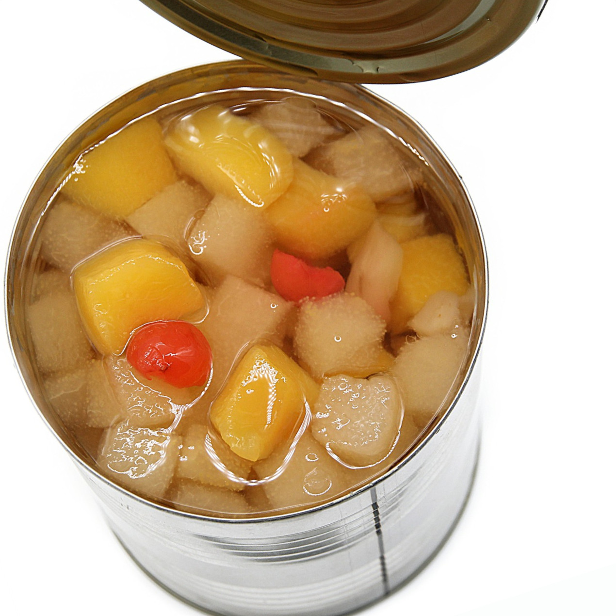 Canned-fruits-coctail