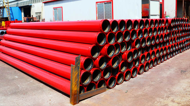 The pipe shall be protected with surface paint to prevent Concrete pump pipe rust during transportation for ensuring the quality of pipe during Concrete pump pipe production process.