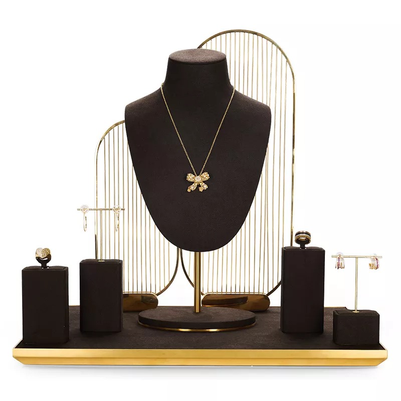 Newdesignmetalframeluxuryjewelrydisplaystand-format_webp