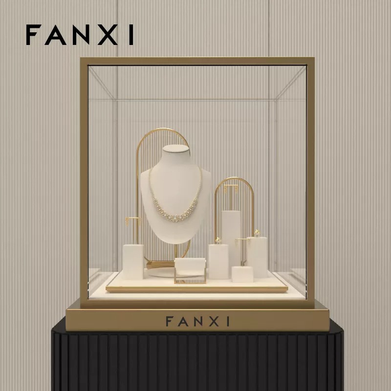 Newdesignmetalframeluxuryjewelrydisplaystand-format_webp-11