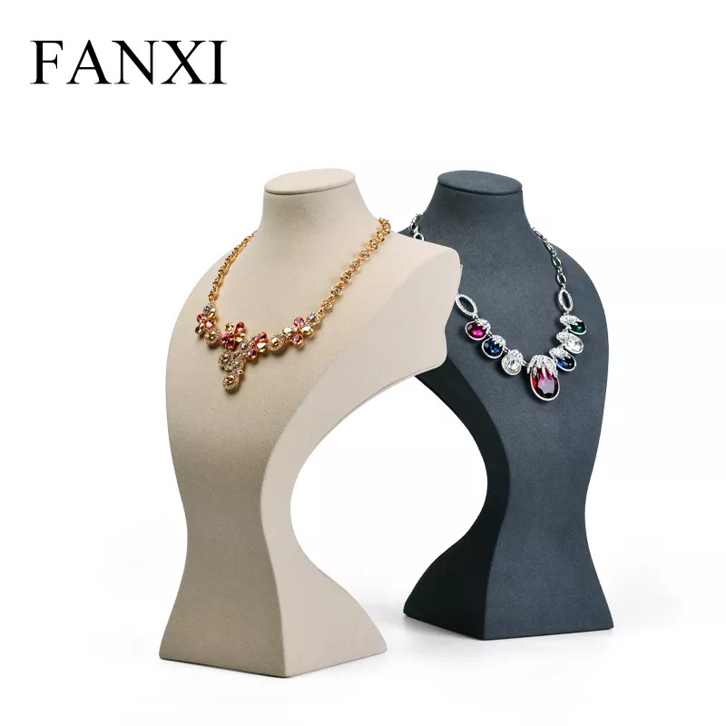 FANXIJewelryShopCounterAndWindowDisplayFor_y-format_webp