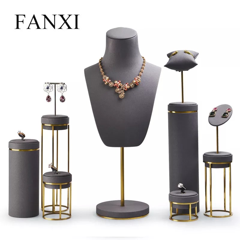 mannequinsjewelrydisplaybuststand-format_webp-2