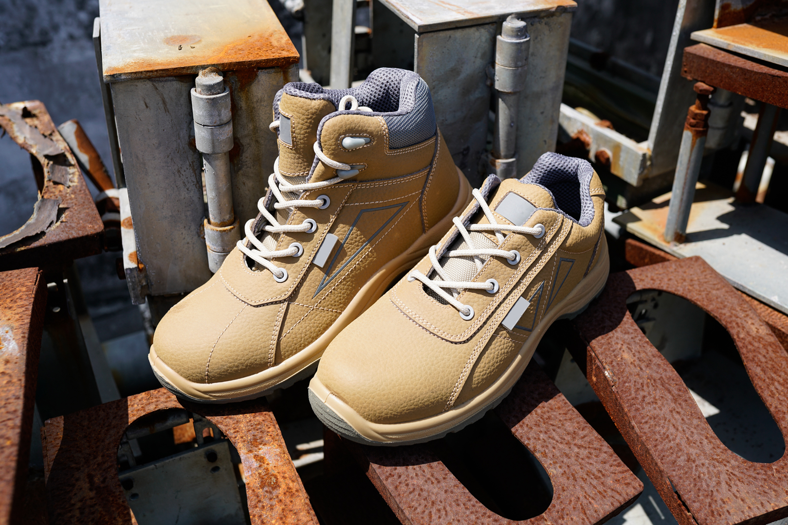 Hiking safety shoesofficial website