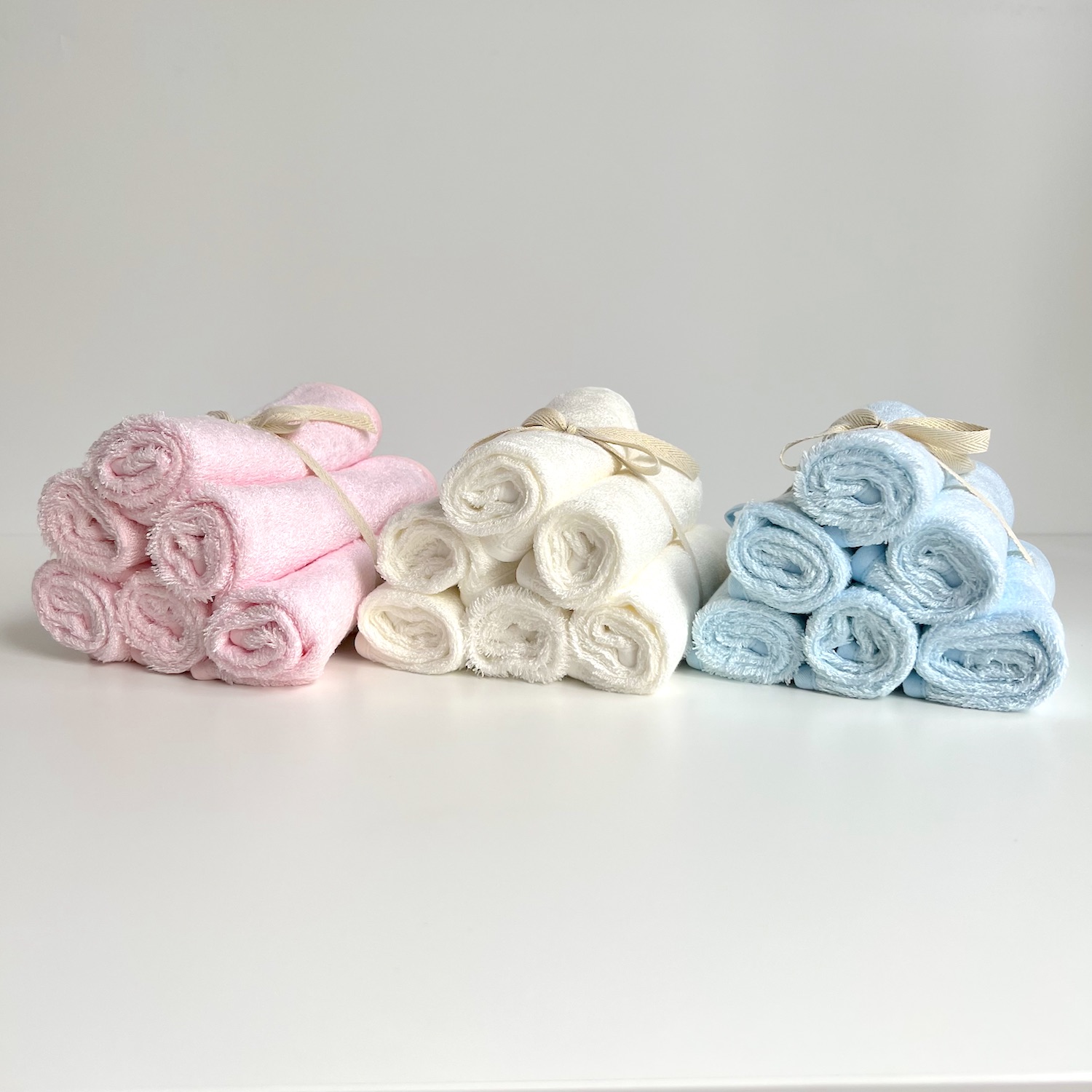 Bamboo Washcloth Big Size 30*30cm Thick Hand Towel With Hanging Hooks Finger Tip Towel For Baby And Adult Makeup Remover Facial Cleansing Cloths - View 2