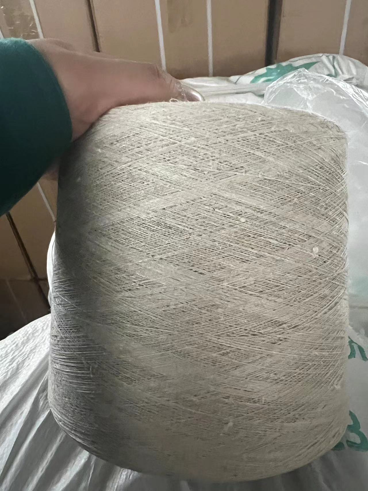 100% Hemp Yarn Natural Color NM16 - View 3