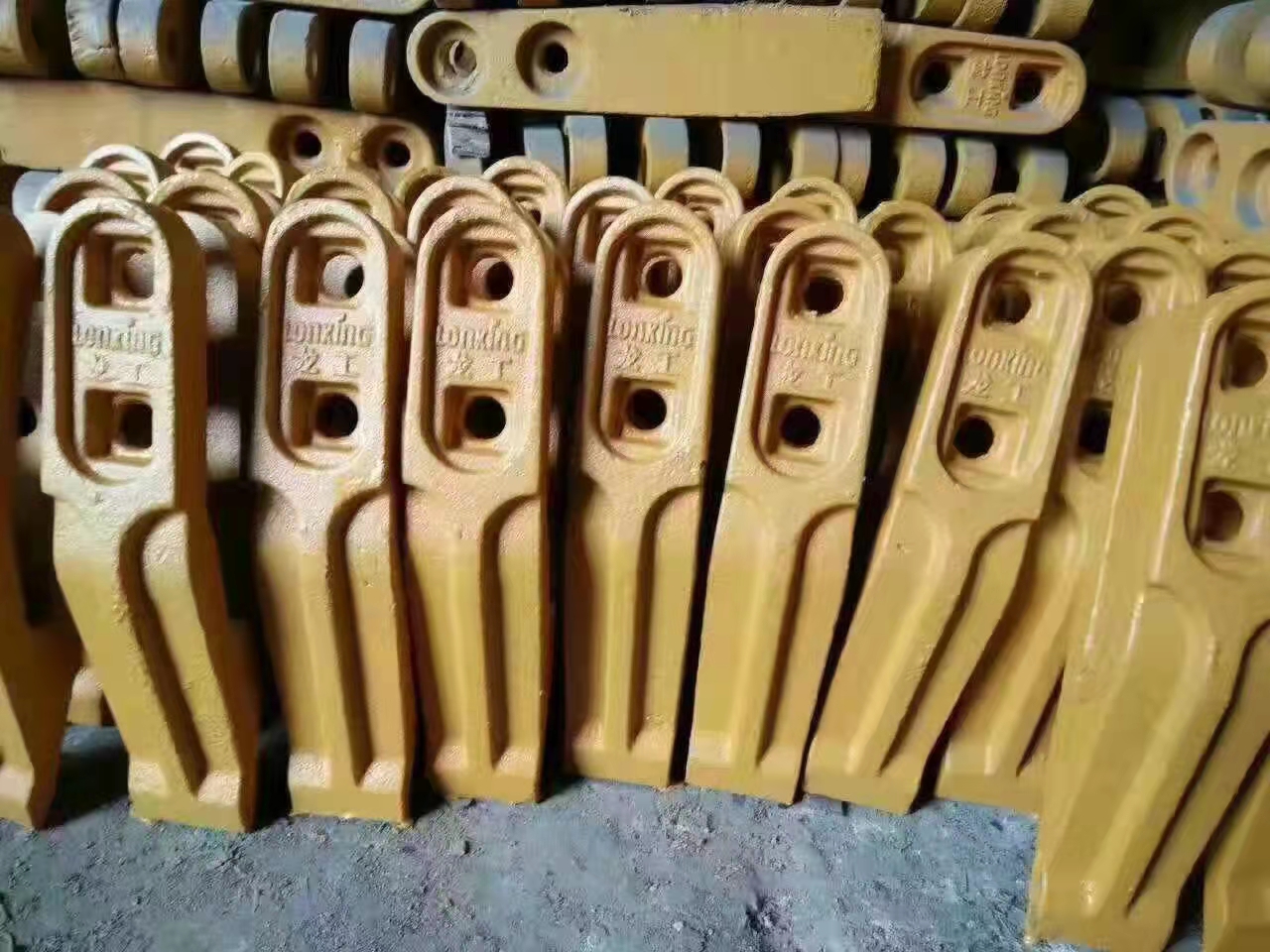 china loader bucket teeth_china backhoe bucket teeth factory_china