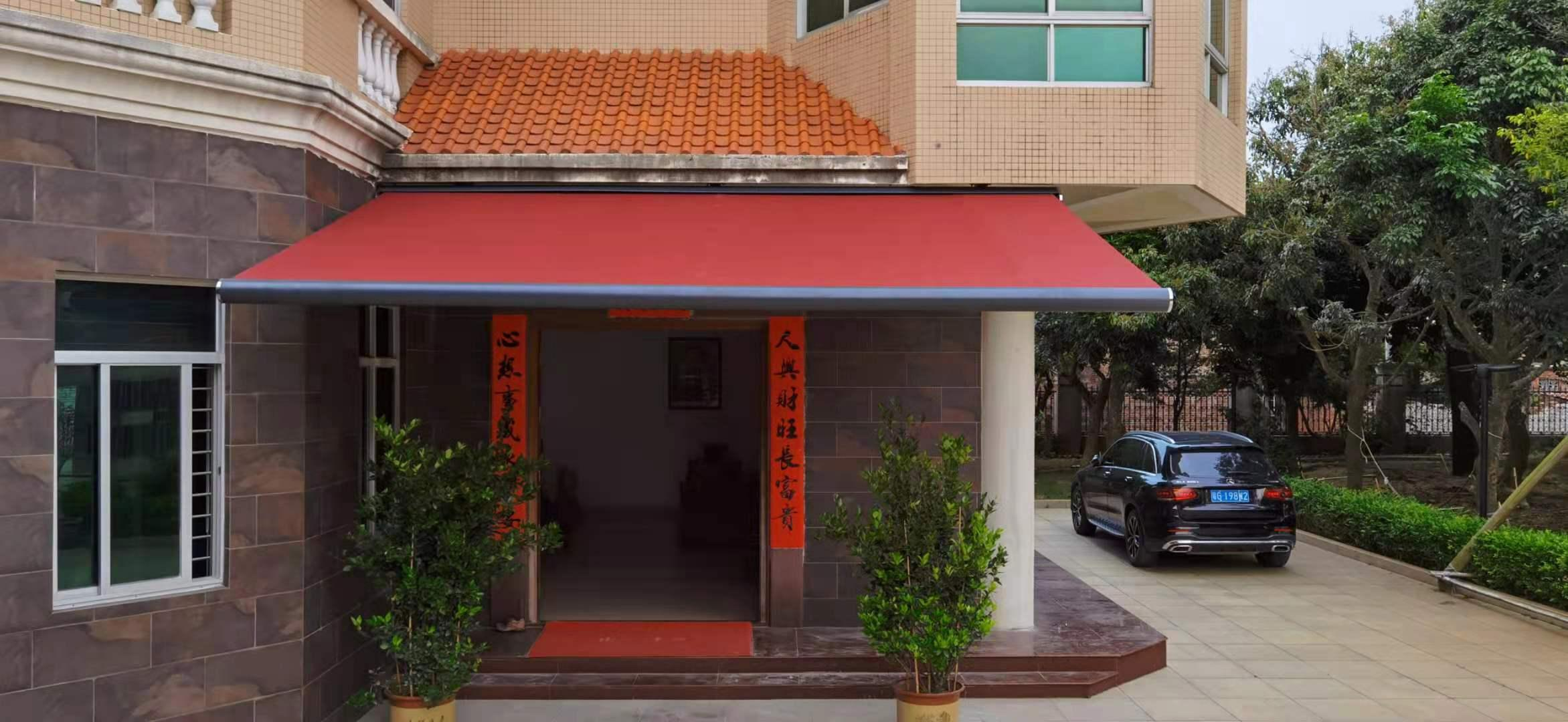 Retractable Awning