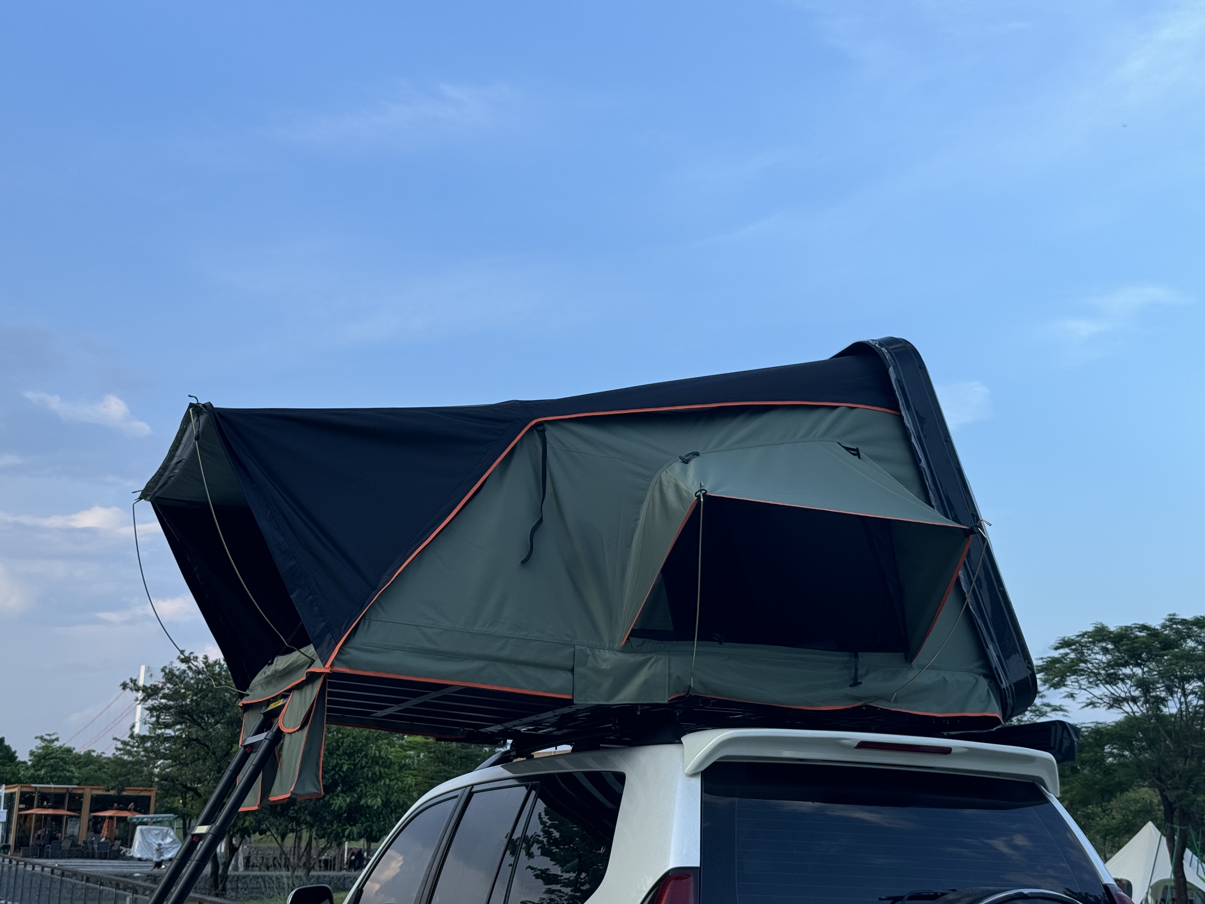 4WDROOFTOPTENTS-2