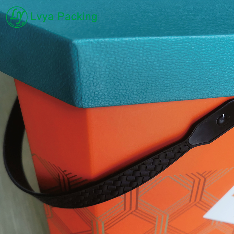 orangeandgreencolorcakeboxwithhandles-4