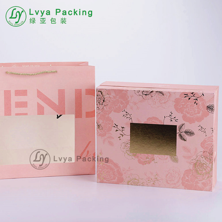 SENDPinknestedboxwithpinkribbonwithgoldfoil-3