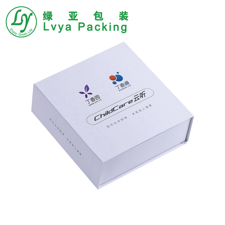 whitemagnetboxwithcolorfullogo-5