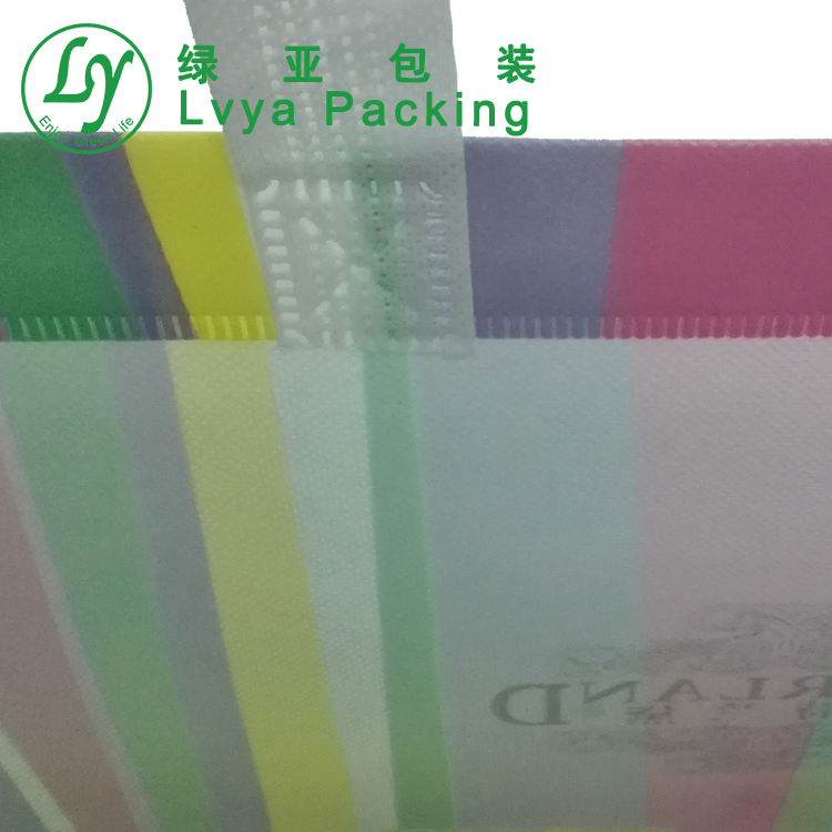 Foldablecustomnonwovenbagreusablelaminatedppnonwovengiftbag-5