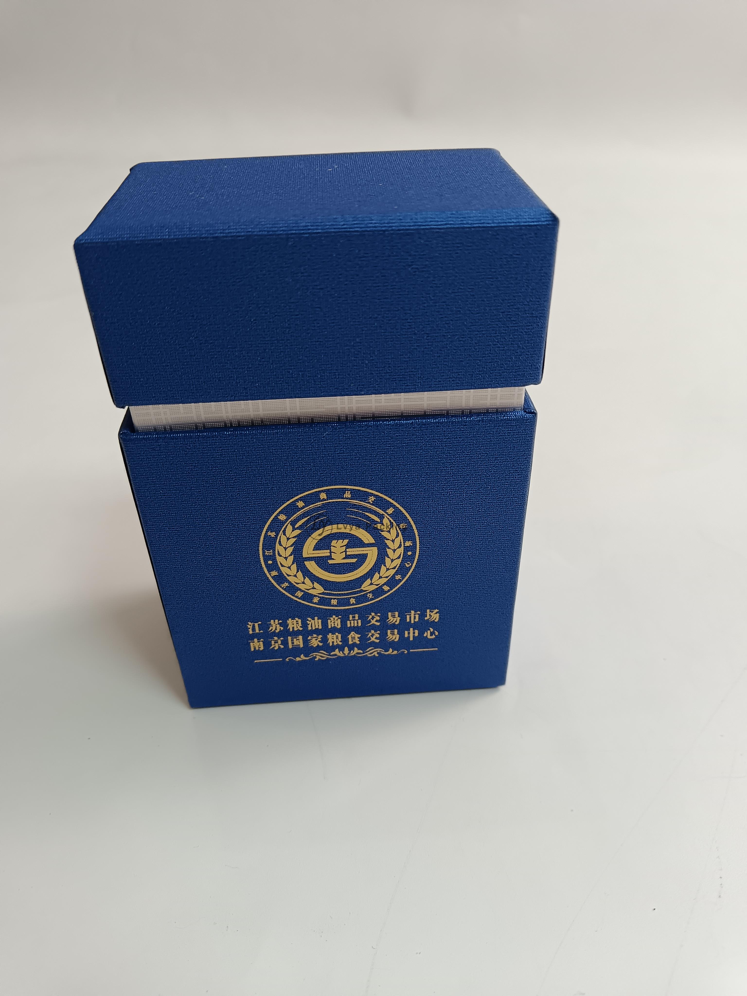 Luxurycustomlogoslideoutgiftboxesrigidhardcasecardboardpackagingremovablelidandbasepaperboxwithneck-4