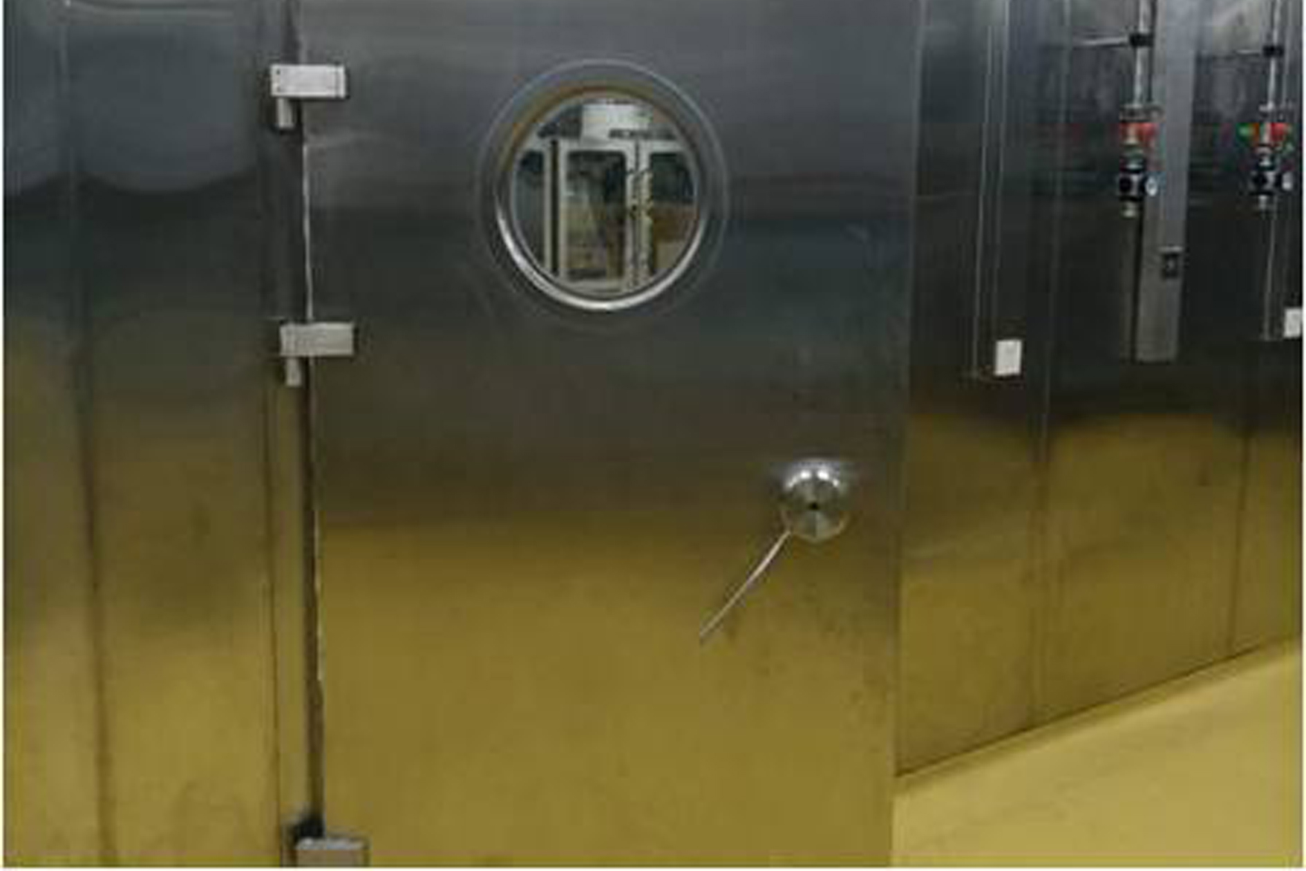 Stainless steel sealed rooms provided by Shanghai Jie Hao undergo strict engineering testing and performance evaluation to ensure high-standard acceptance of biosafety laboratories.