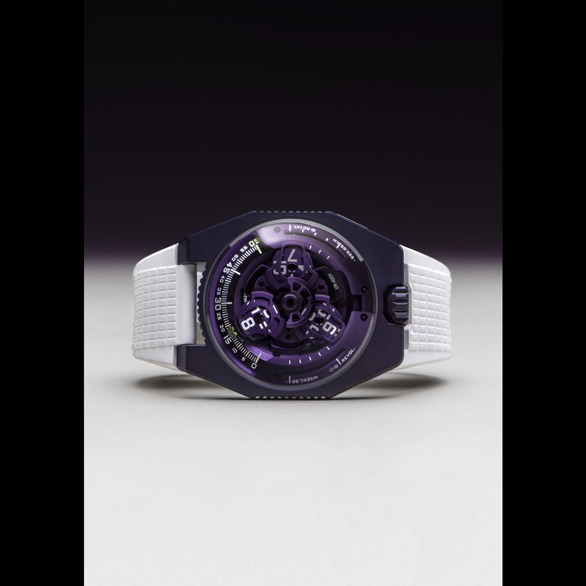 2023-09-13-stills-urwerk1346-3