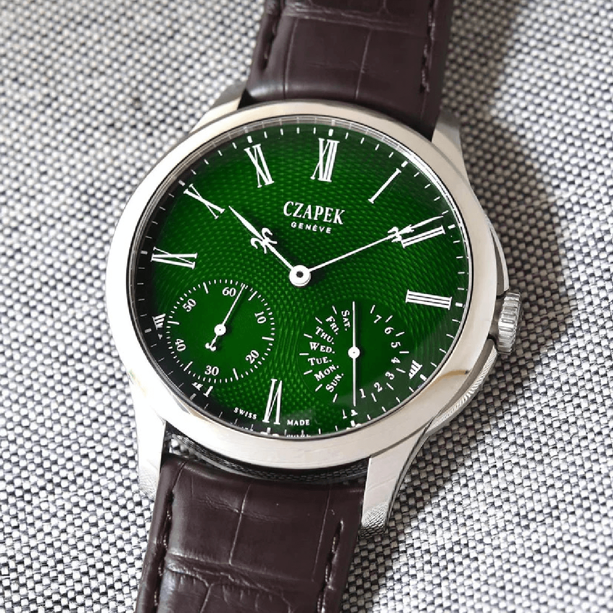 CZAPEK-QUAI-DES-BERGUES-EMERALD-GREEN-L-04