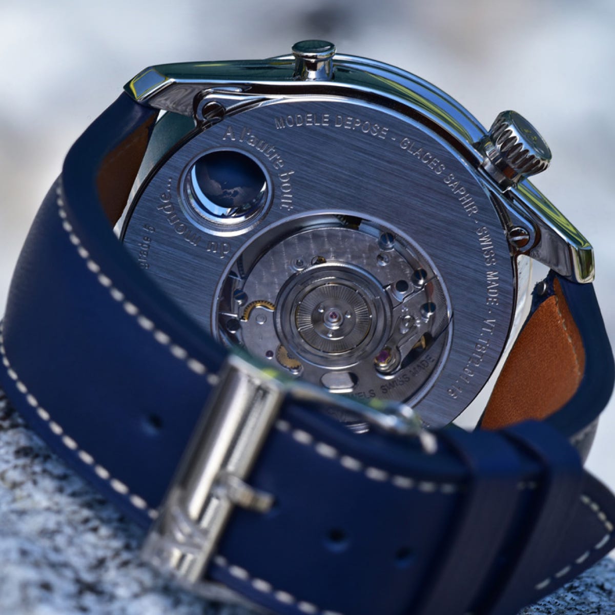 Tycho-Brahe-T2-Blue-caseback