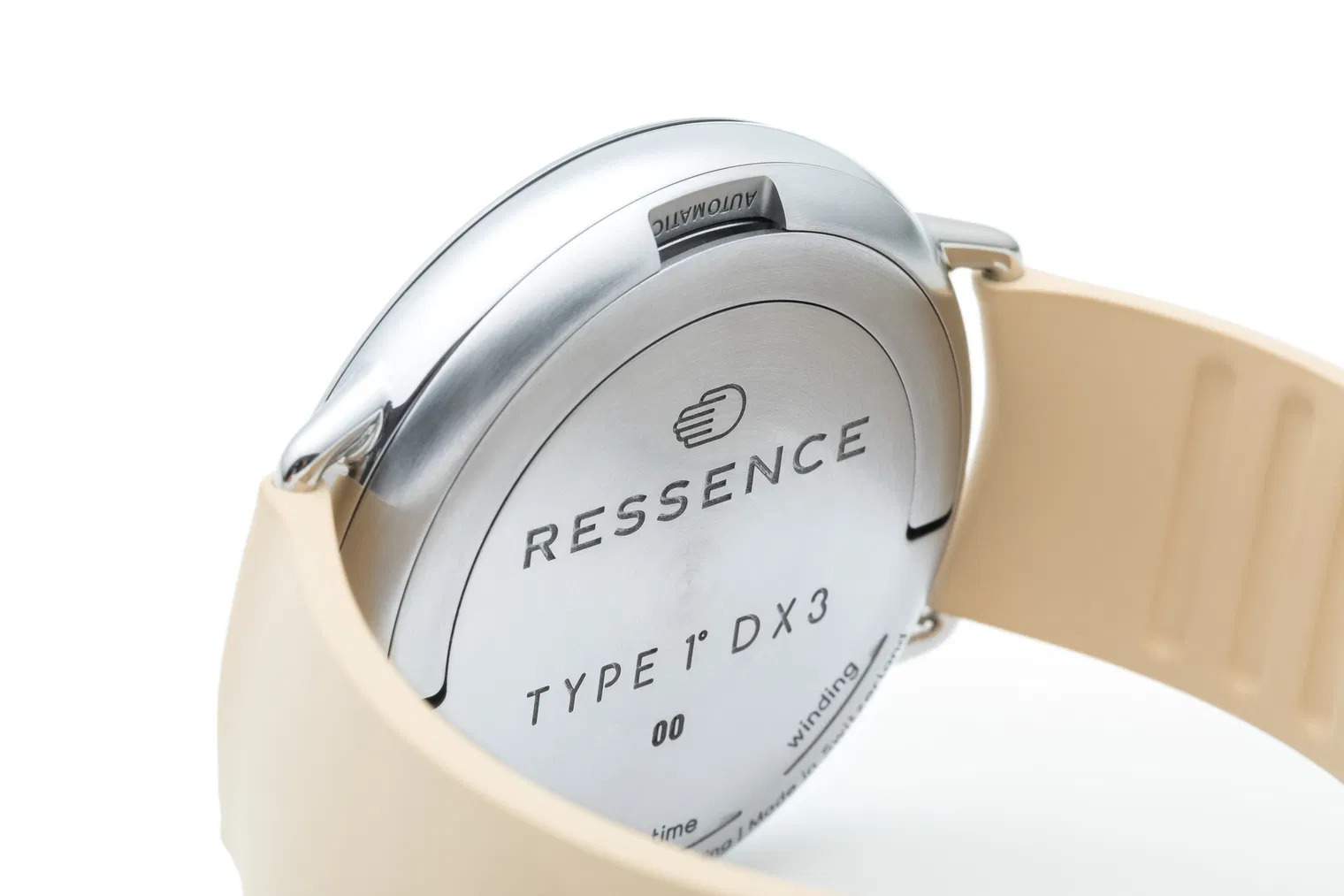 ressence-type-1-dx3-1421829204-1