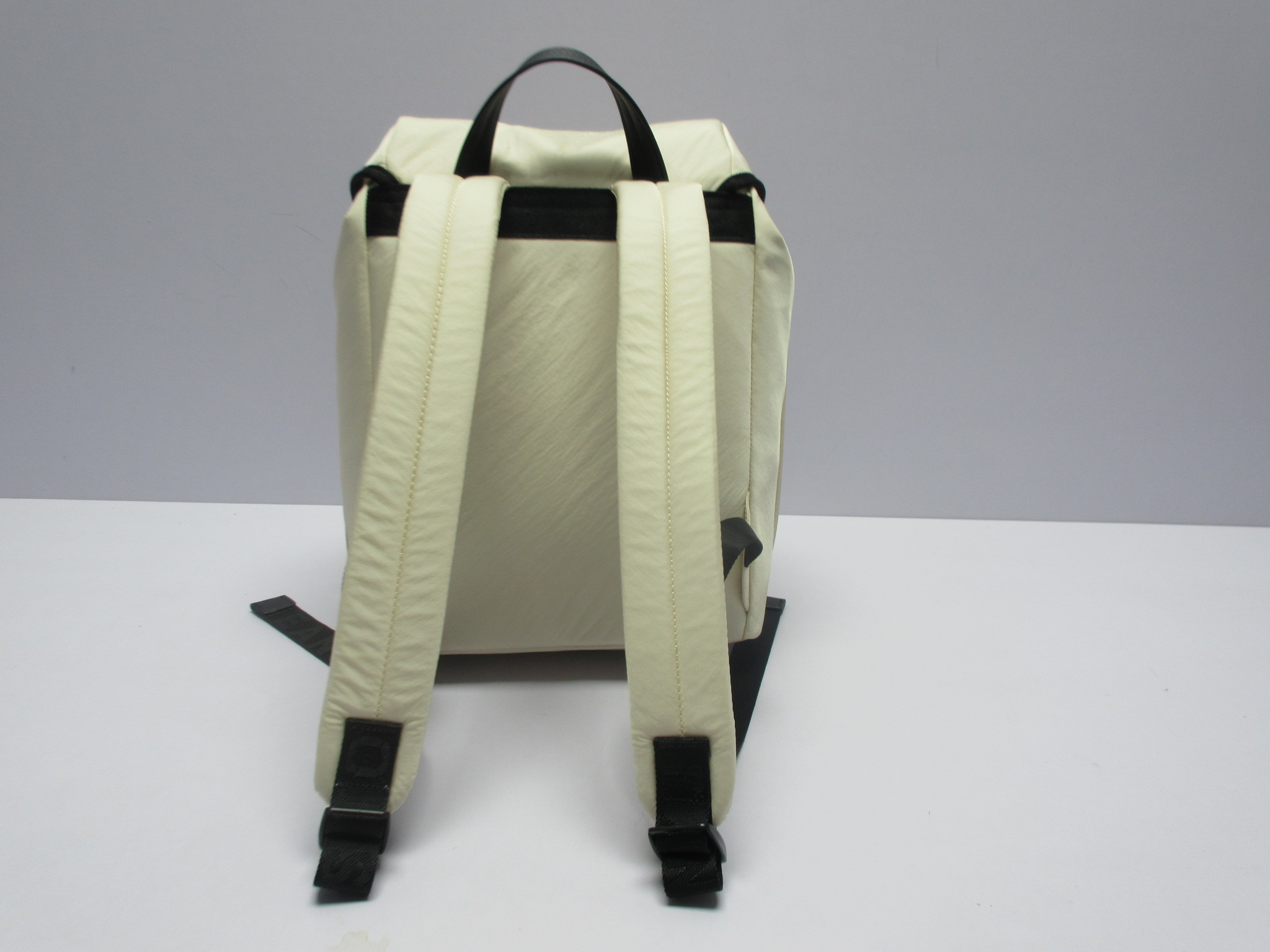 FA22TJWNYLONBACKPACKSTONEYBEIGE-BACK