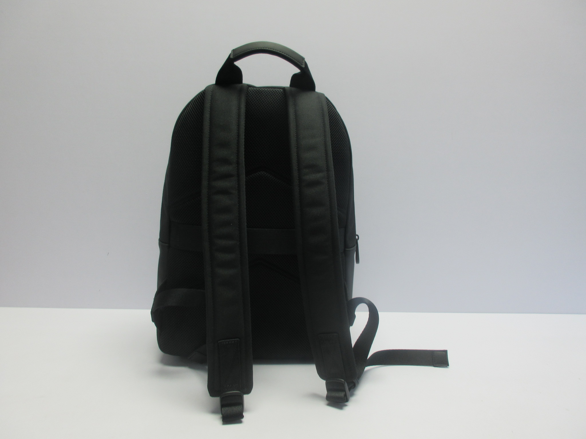 PF22CKREMOTEBACKPACKBLACK-BACK