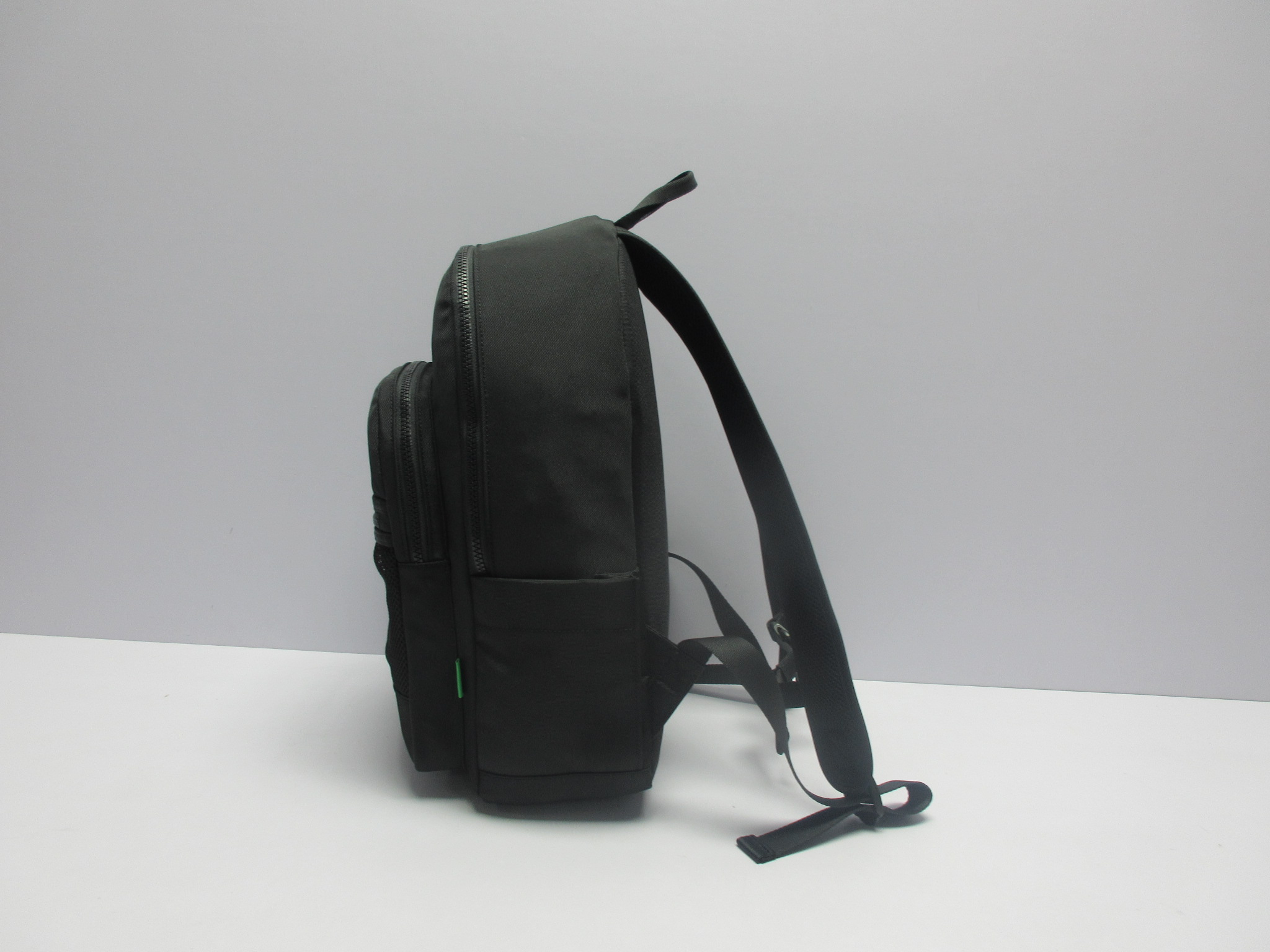 SP22IMKIDSBACKPACKBLACK-RIGHT