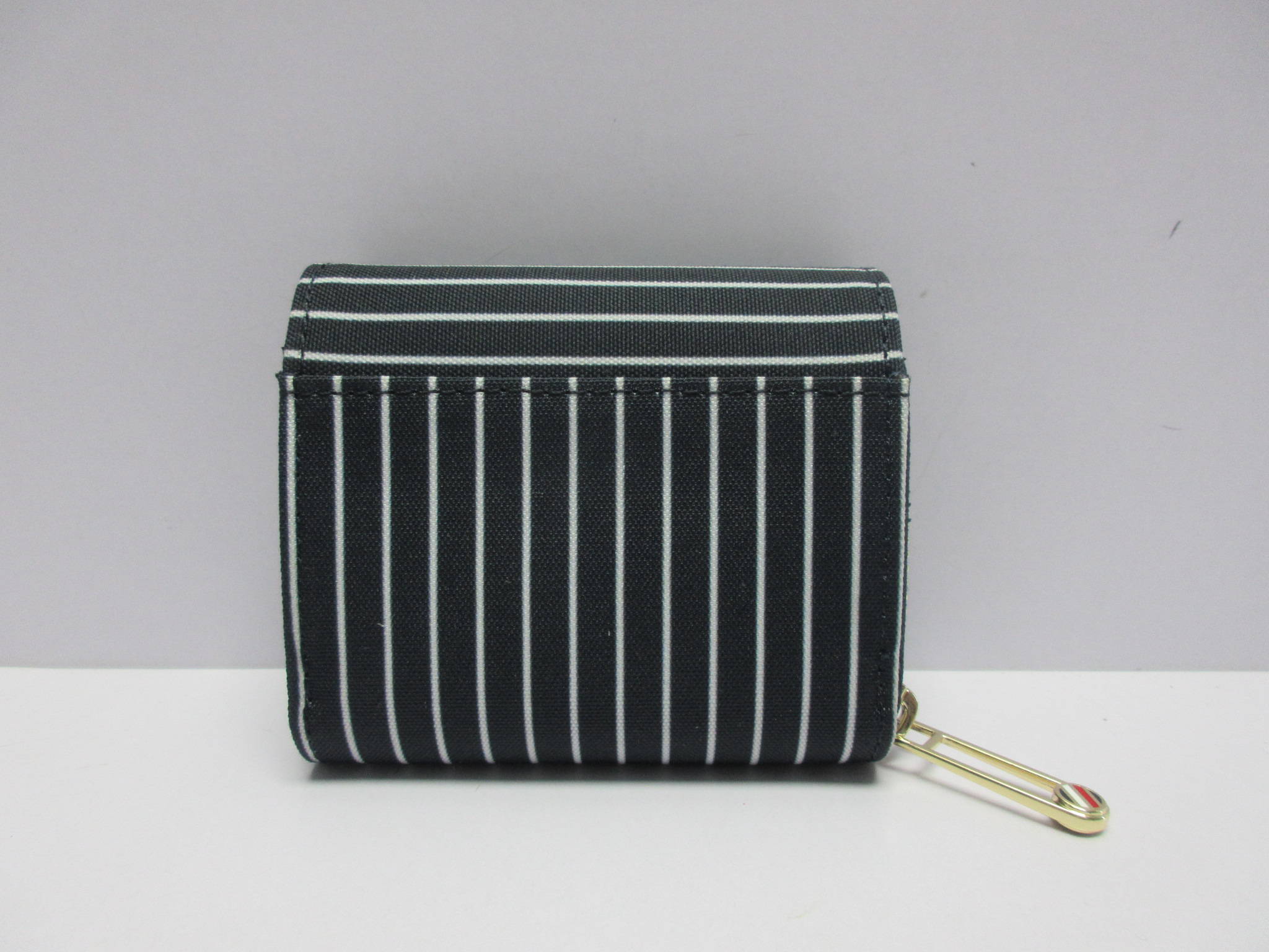 PF22MYTOMMYMEDIUMFLAPWALLETSTRIPE-BACK