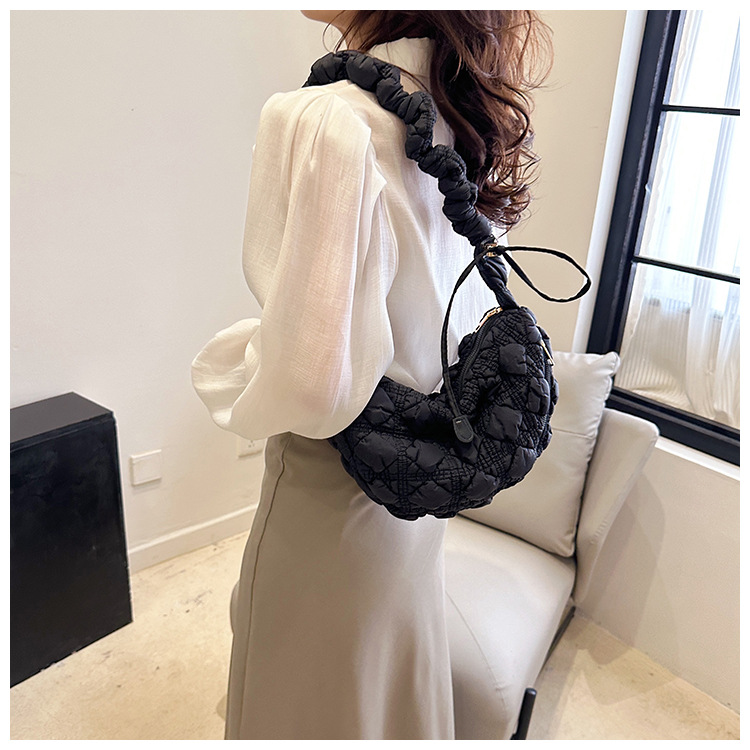 NicheHundredsofcloudsbaginsstyleKoreanversionofsimplesmallfreshshoulderbag-10005