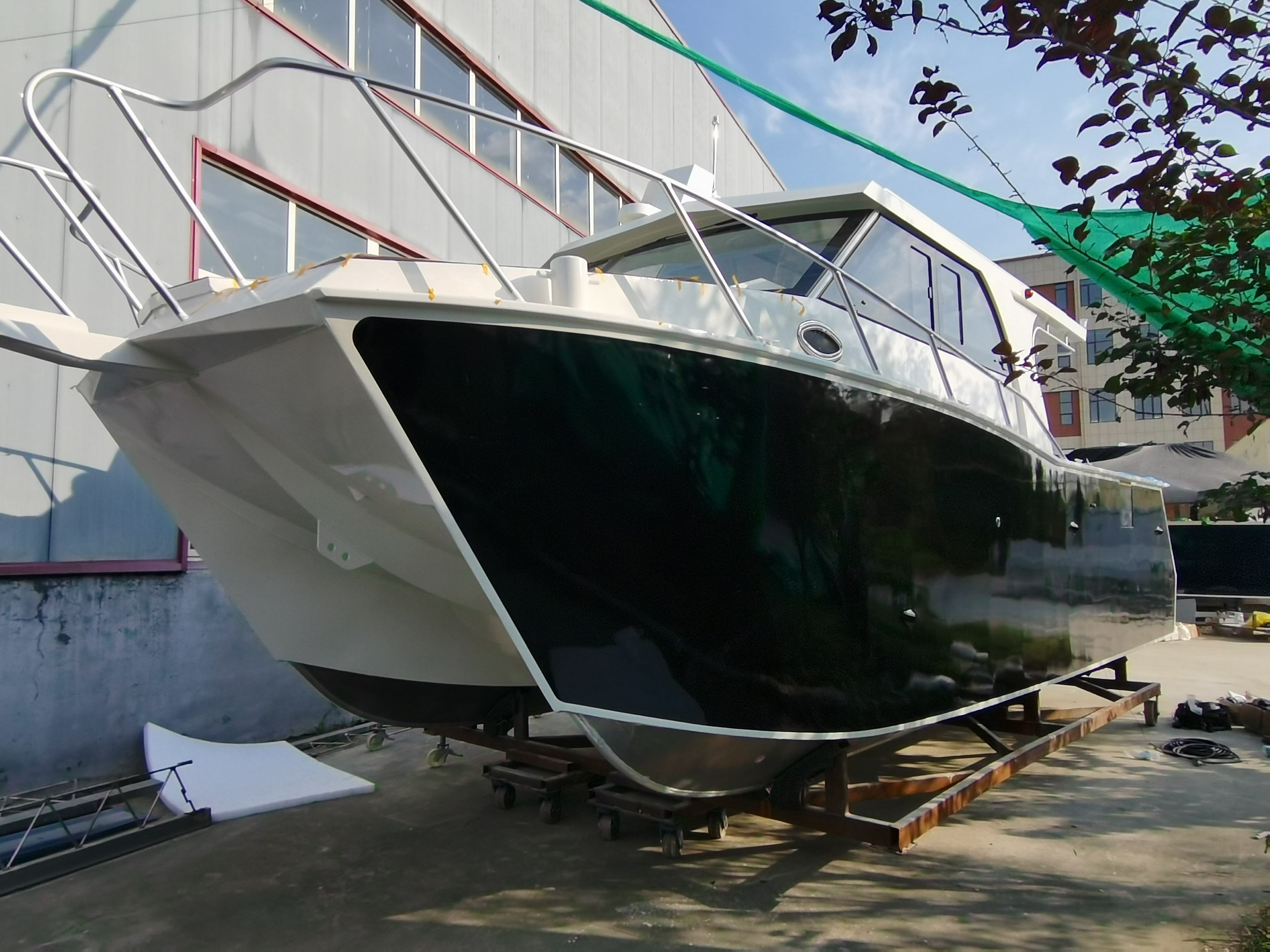 7.9mCabinCruiserLuxuryYacht26ftSpeedAluminumCatamaranFishingBoatwithMotor_1b576e8ac035a410040352f6caa72cff1