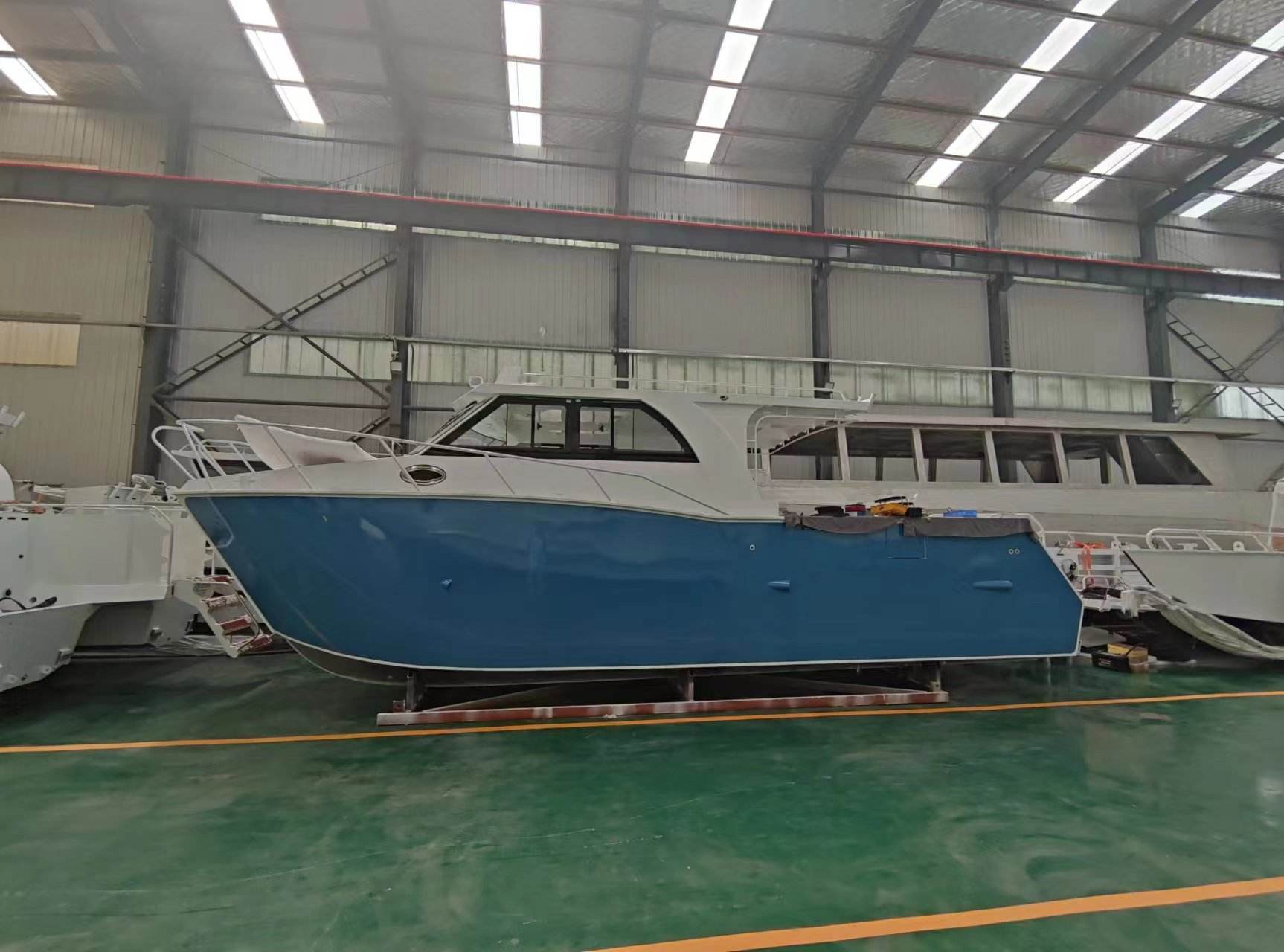 10mCatamaranHighSpeedLuxuryAluminumCatamaranBoatforSale_b0b6299d5eba5581170c0a06f91114ec1