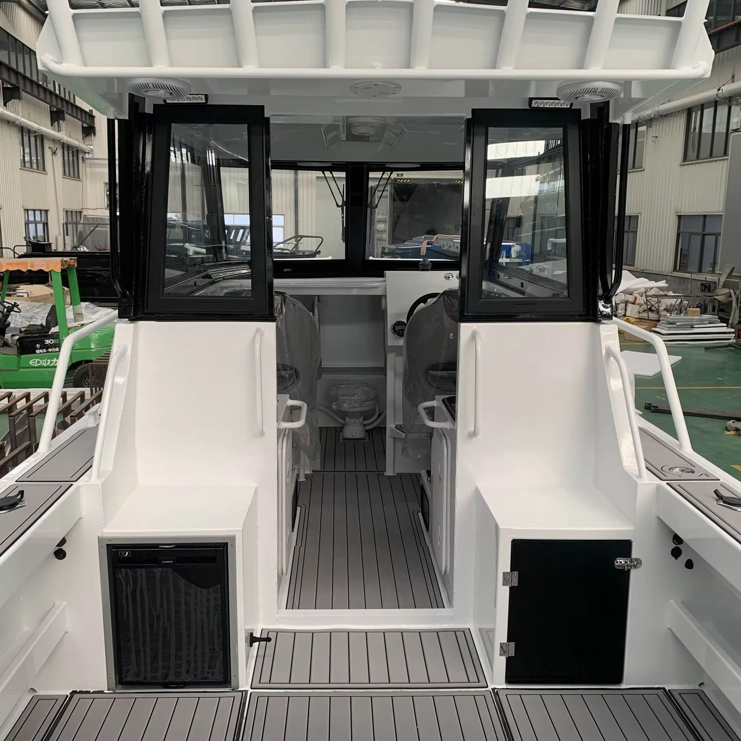 FamilyUse26ftOutboardMotorOffshoreSportCabinCruiserAluminumFishingCatamaranBoatforsale_3ddcd20f8da0cce88fea47d4a0bbbf9e1