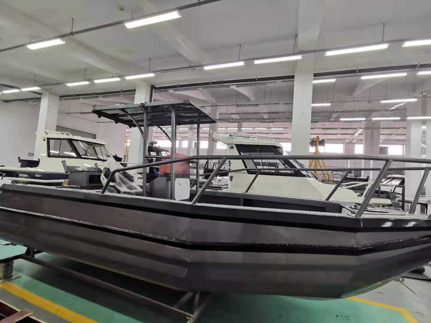 Factorypricecenterconsoleforfishing6m7.5maluminumfishingboats_60c74d8a63175ace3c90f6d83637ab8a1