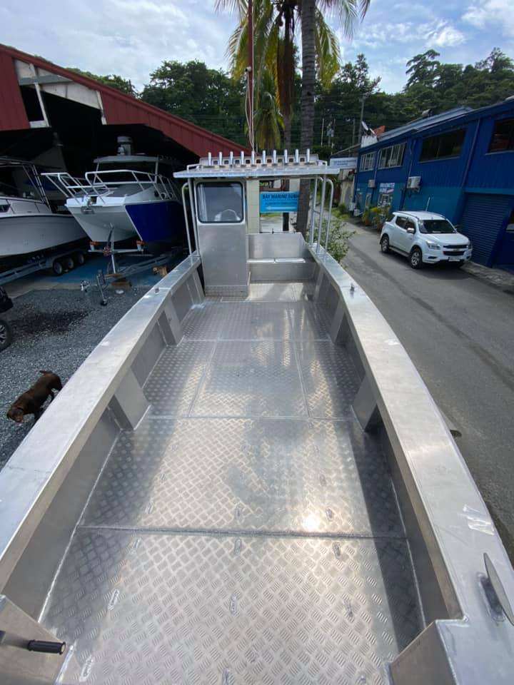 8mworkingbarge2.5tcargoboatsmallaluminiumlandingcraft_cf7f316a40ff546f486aca28b3ae5a311