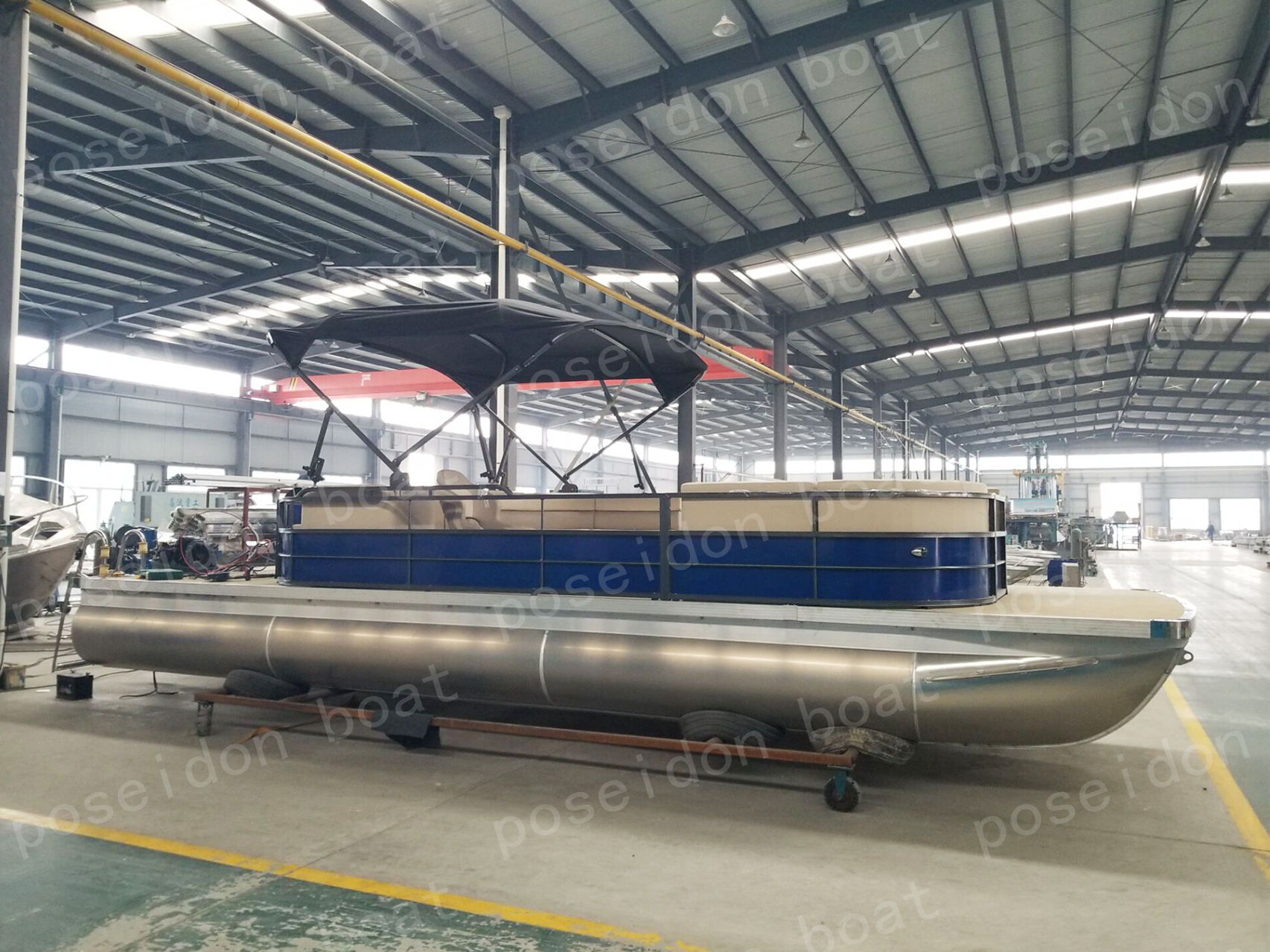 manufactureof8m27ftAluminumpontoonfishingboatcheapfactoryaluminumboat_57f75a8c9b646adbe7ddfe44dd6619a91