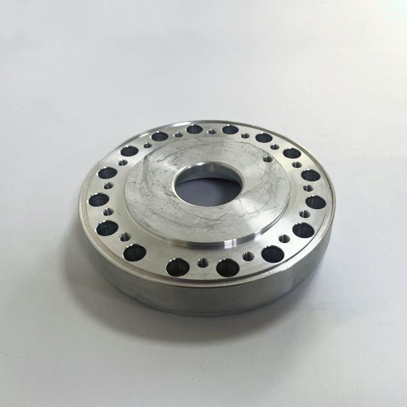 Customized-CNC-Metal-Processing-New-Energy-Vehicle-Automobile-Spare-Parts-Shenzhen-Export-Stainless-Carbon-Steel-Flanges-5