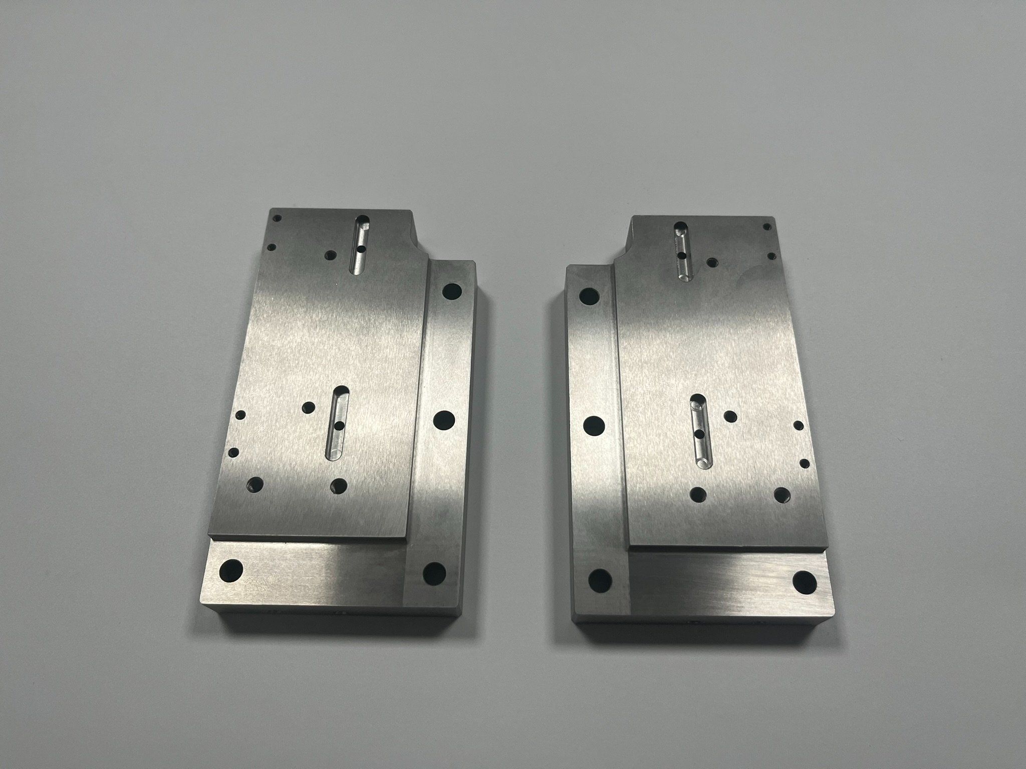 Precision-CNC-Milling-CNC-Service-Custom-Machined-Aluminum-Parts-3