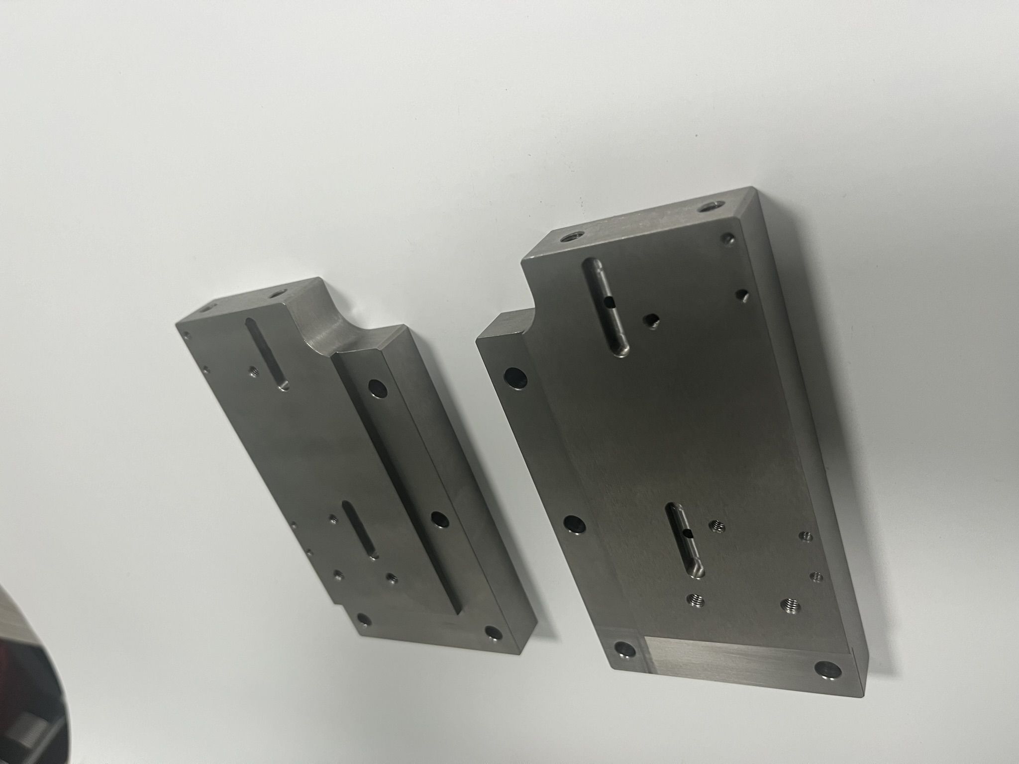 Precision-CNC-Milling-CNC-Service-Custom-Machined-Aluminum-Parts-4